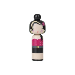Amy Kokeshi