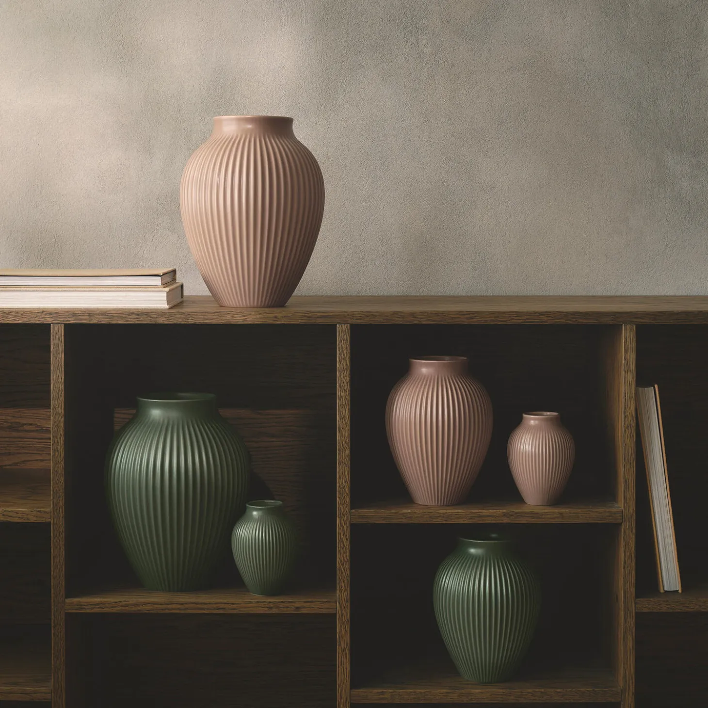 Knabstrup vase ripple, mat celadon green
