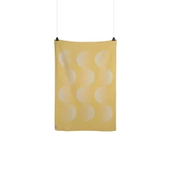 MOON Throw, yellow ray
