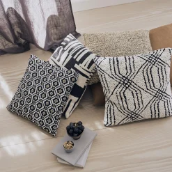 Orion pude, black