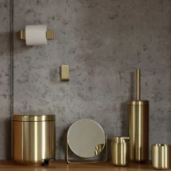 Ume krog, brass